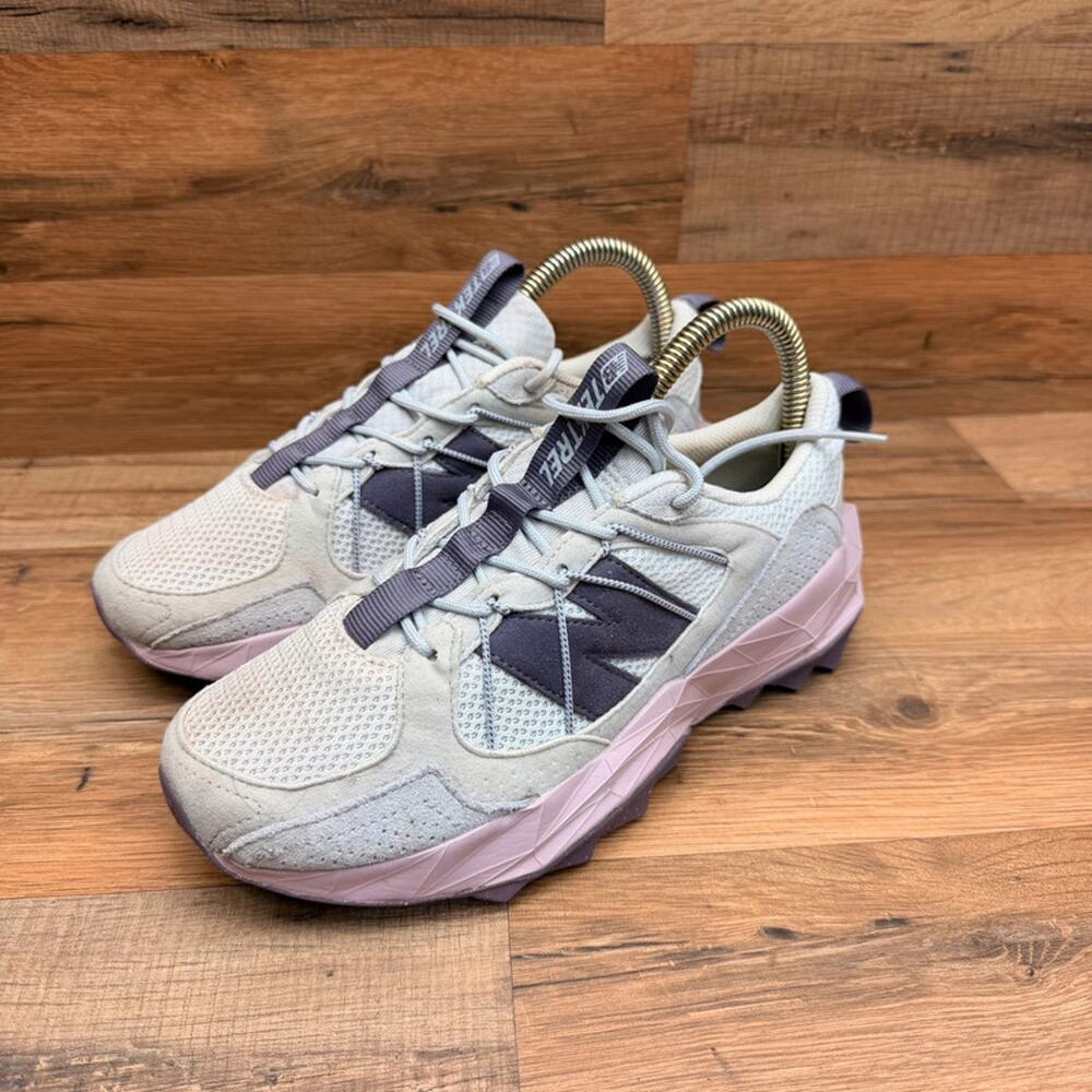 New Balance DynaSoft Tektrel Women’s Shoe Size 7 Trail Running Gray Sneaker